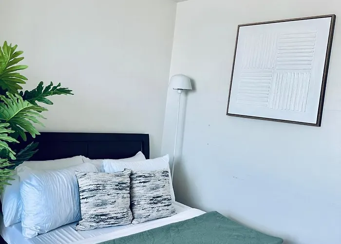 Calyx Residences Ayala Apartment *