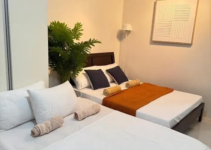 Calyx Residences Ayala Apartment *