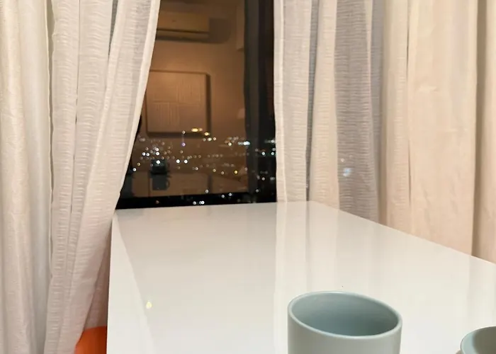 Calyx Residences Ayala Apartment